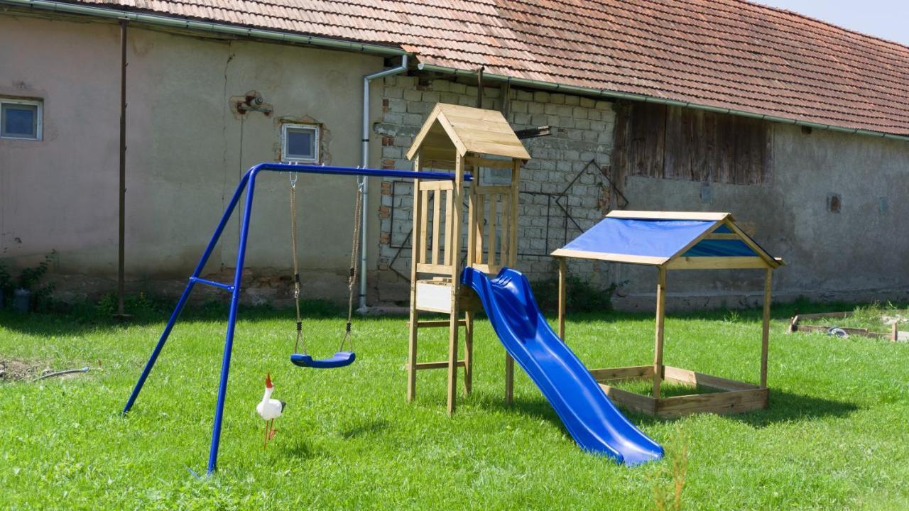 Casuta Din Drumul Muntelui Dragus Экстерьер фото